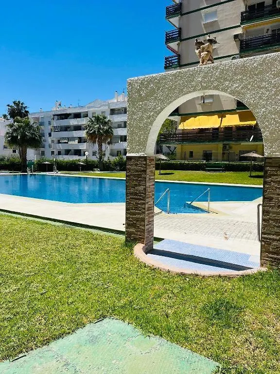 Апартаменты Benalmadena Beachside Sunshine Flat