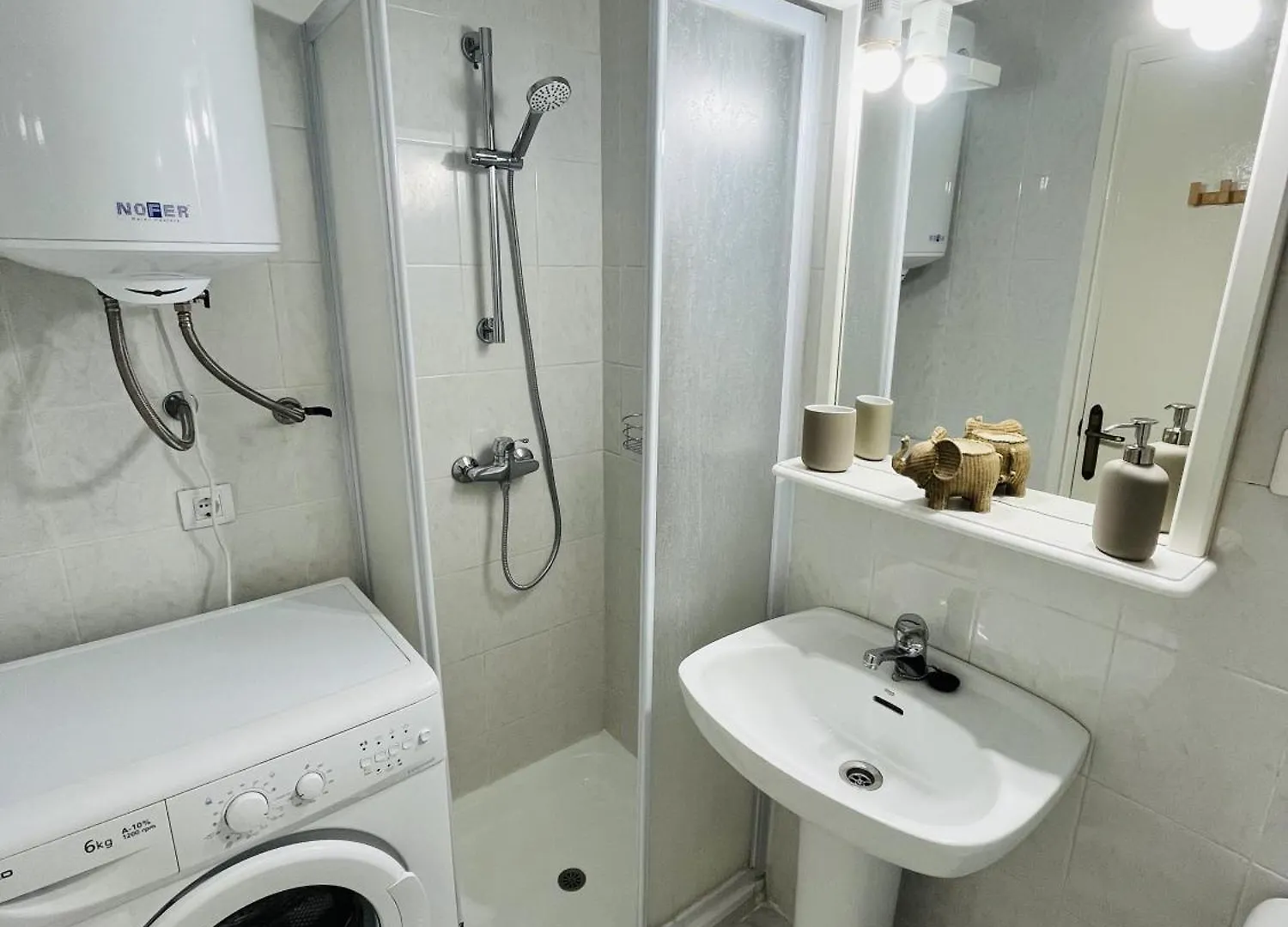 Benalmadena Beachside Sunshine Flat Апартаменты